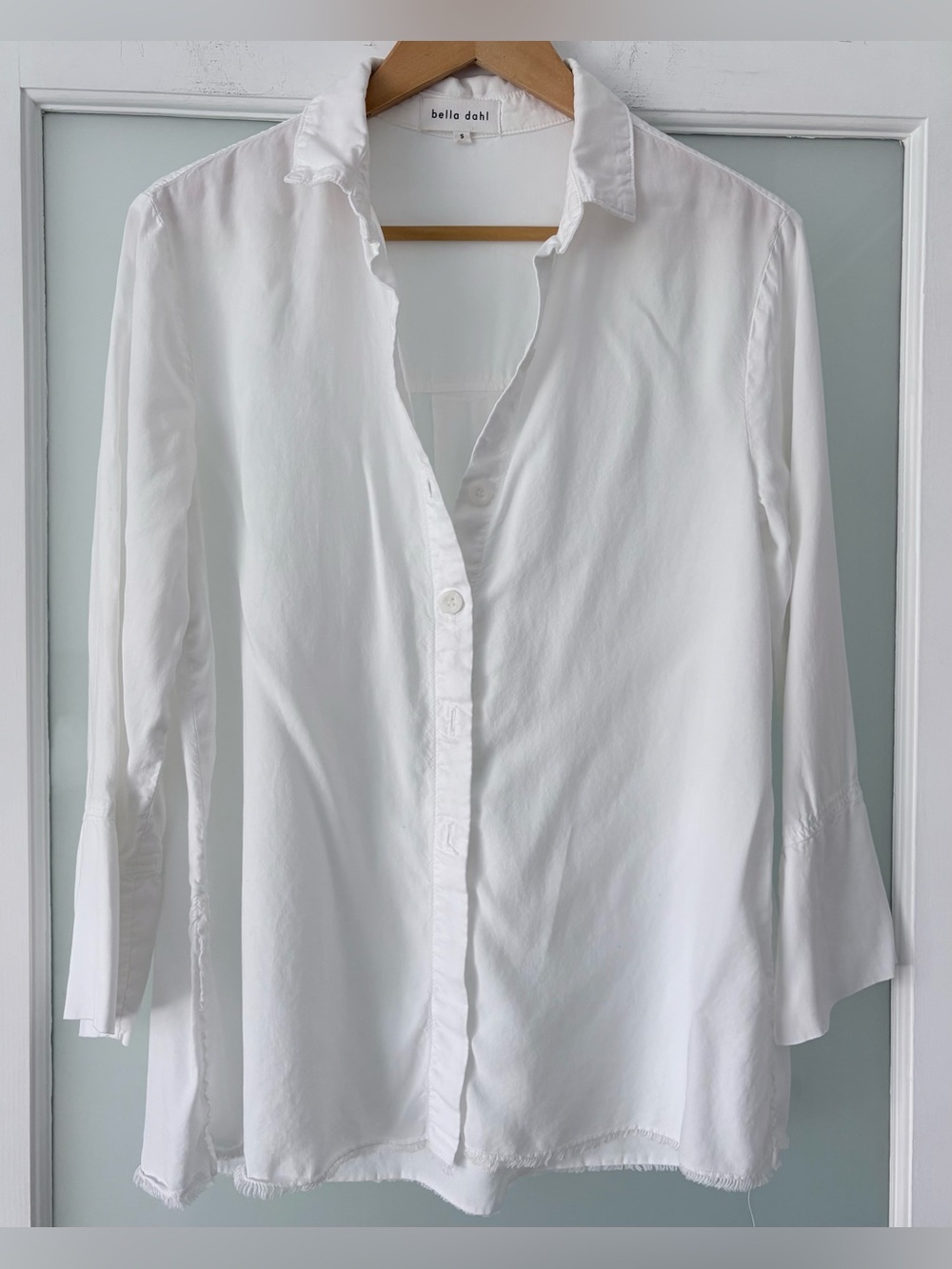 Bella Dahl White Tencel Button Down Shirt Frayed Hem Size Small